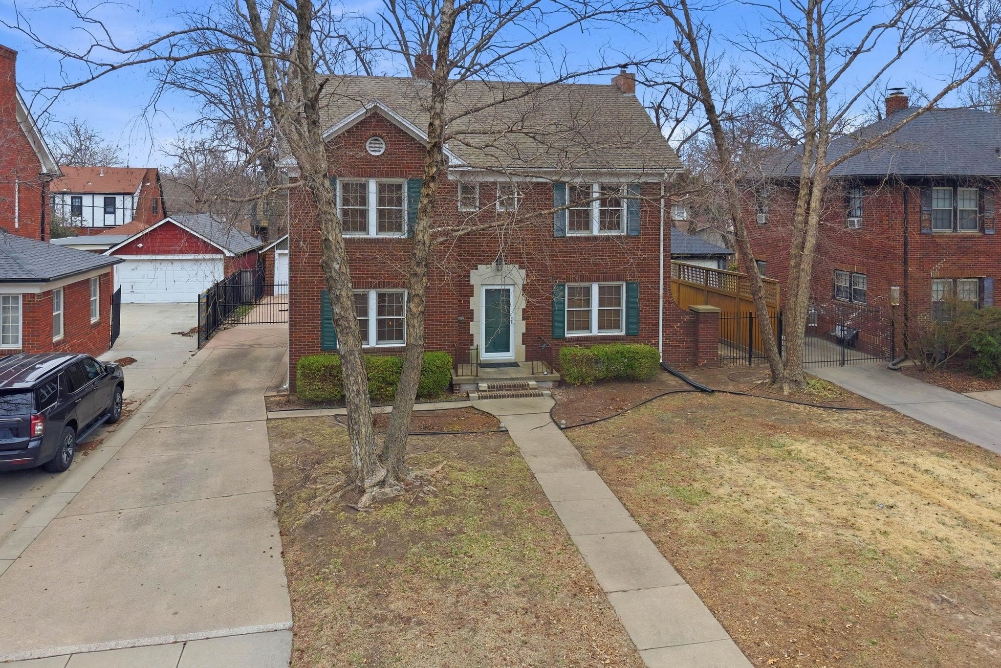 260 S Dellrose Avenue Wichita KS 67218