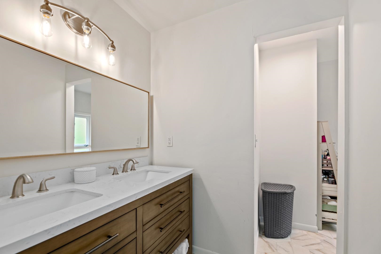 6630 E 51st Derby KS 67037