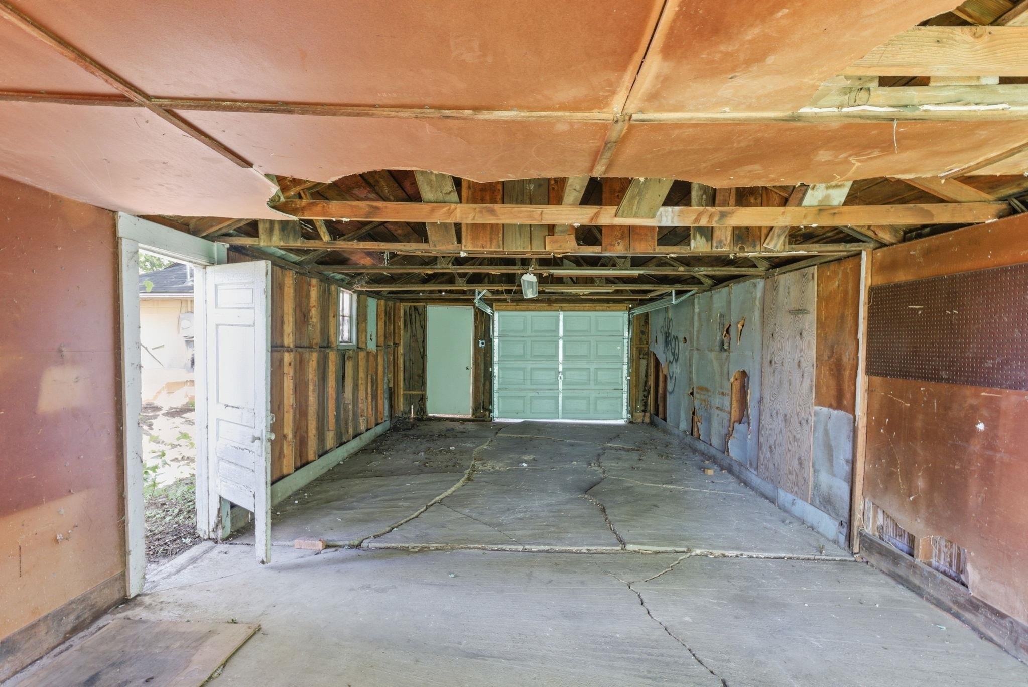 327 Residence Street El Dorado KS 67042