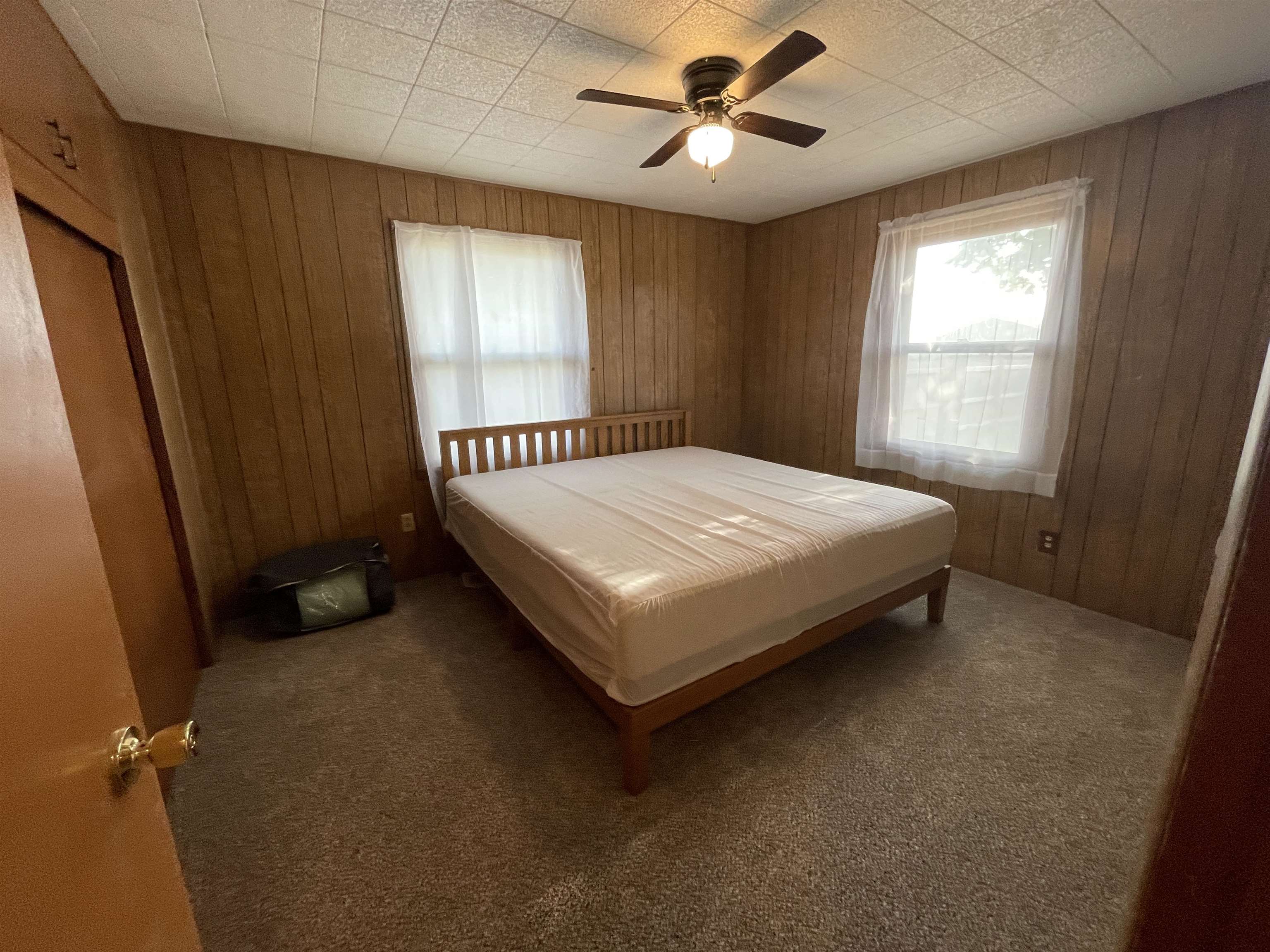 1321 N B Wellington KS 67152