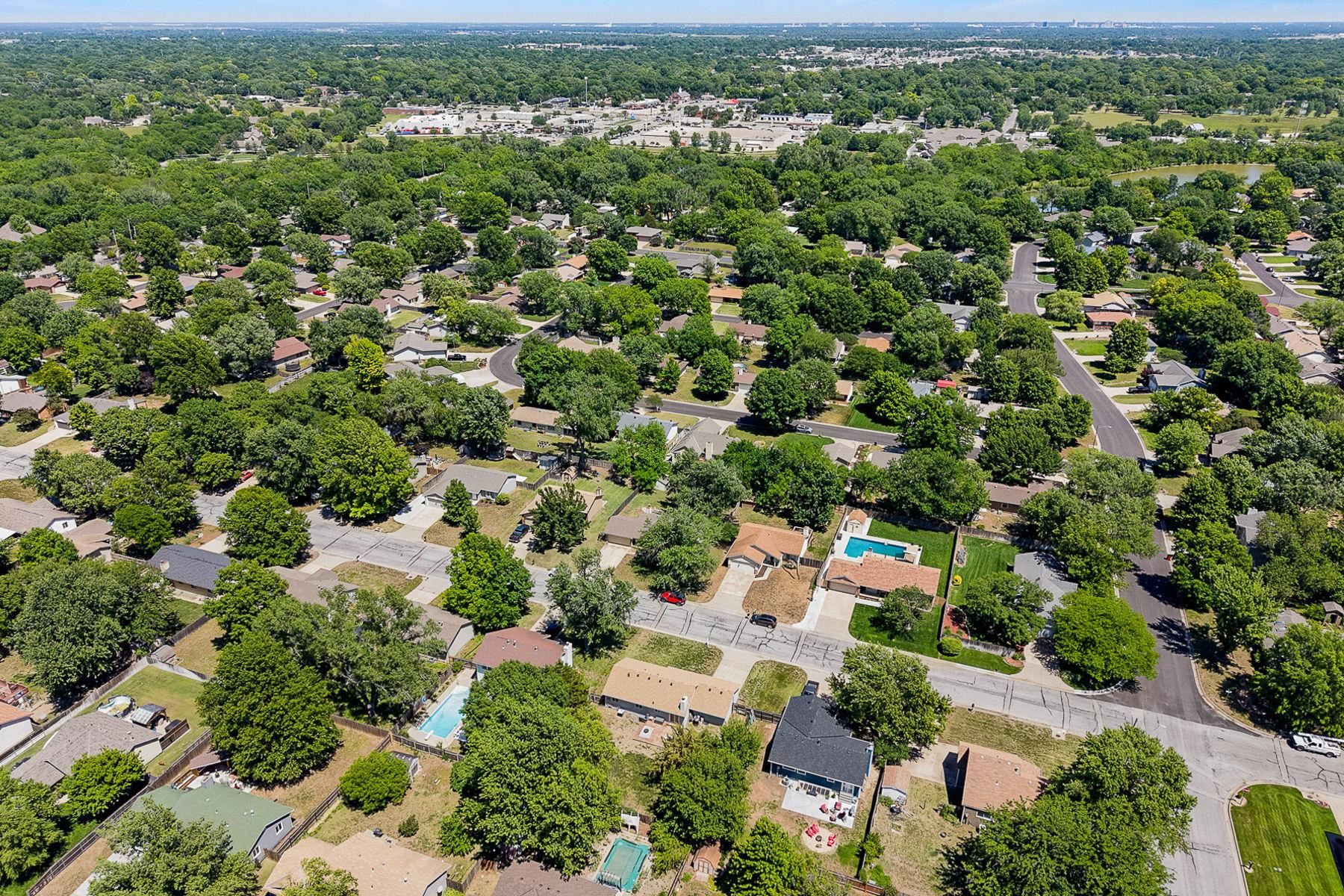 513 N Shefford Street Wichita KS 67212