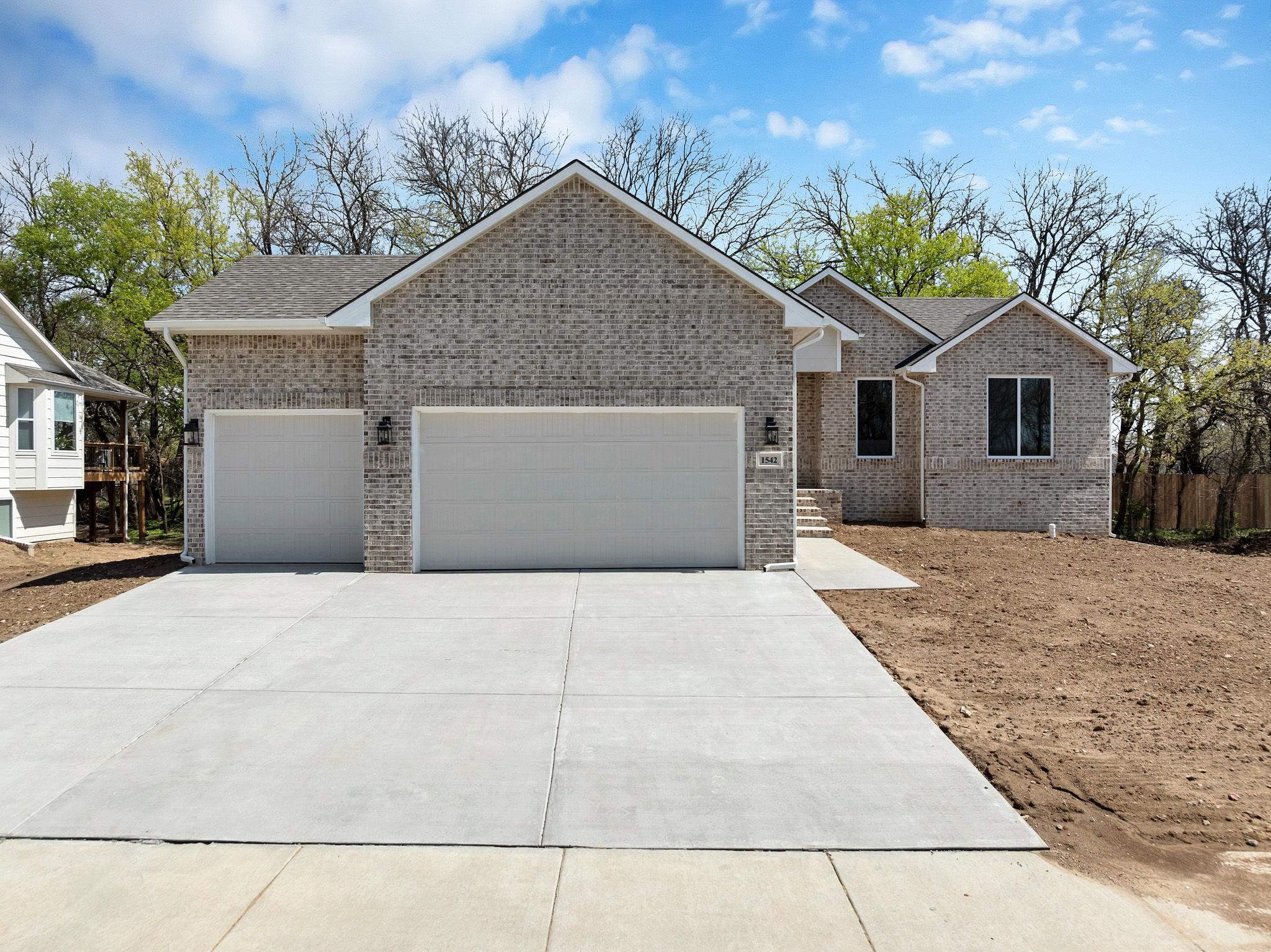 1542 S Meadowhaven Street Andover KS 67002