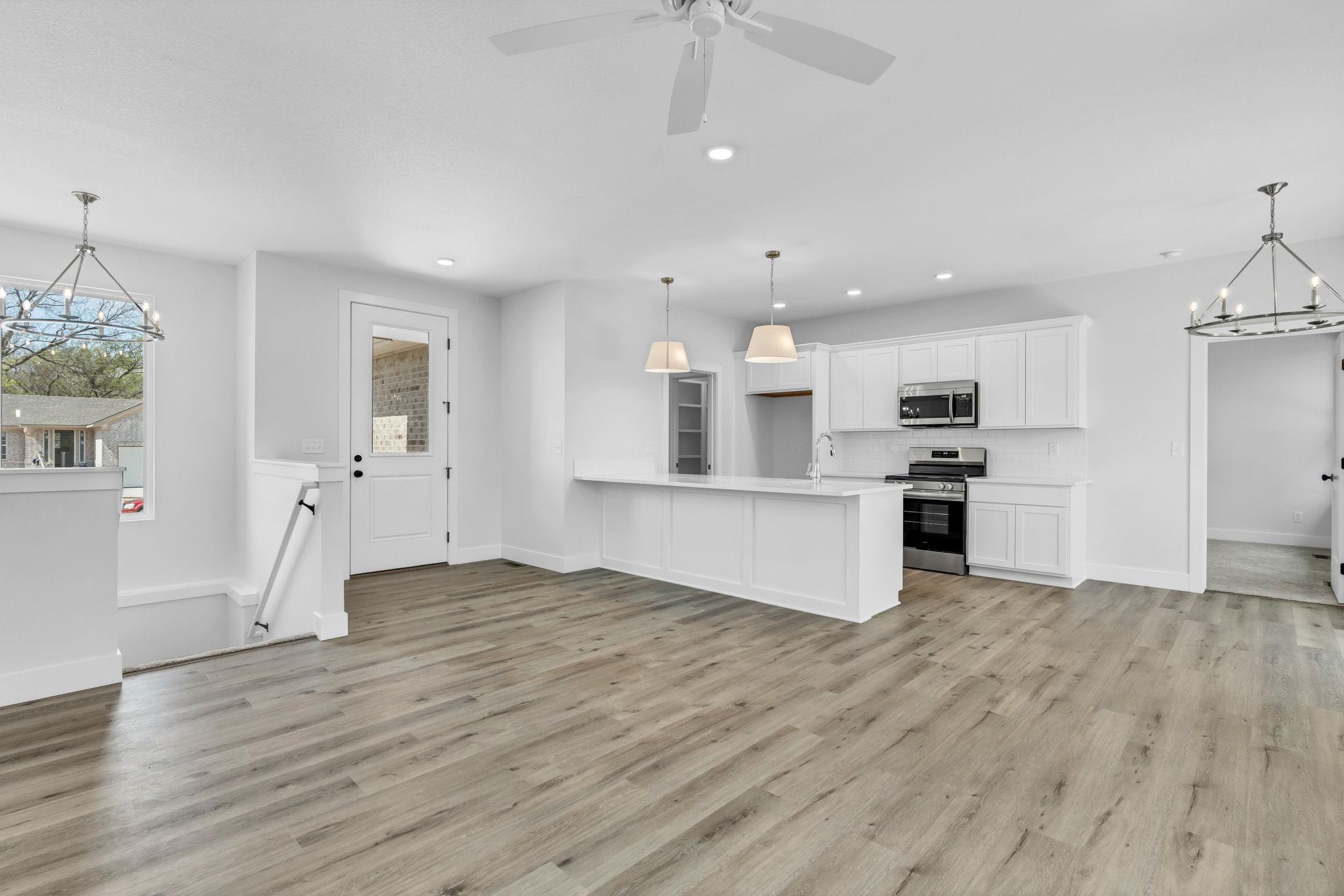 1542 S Meadowhaven Street Andover KS 67002