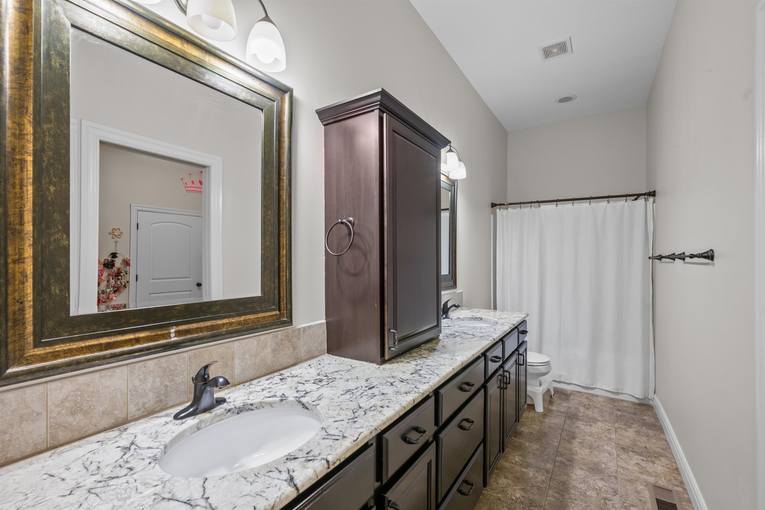 5940 S 107th Street E Derby KS 67037