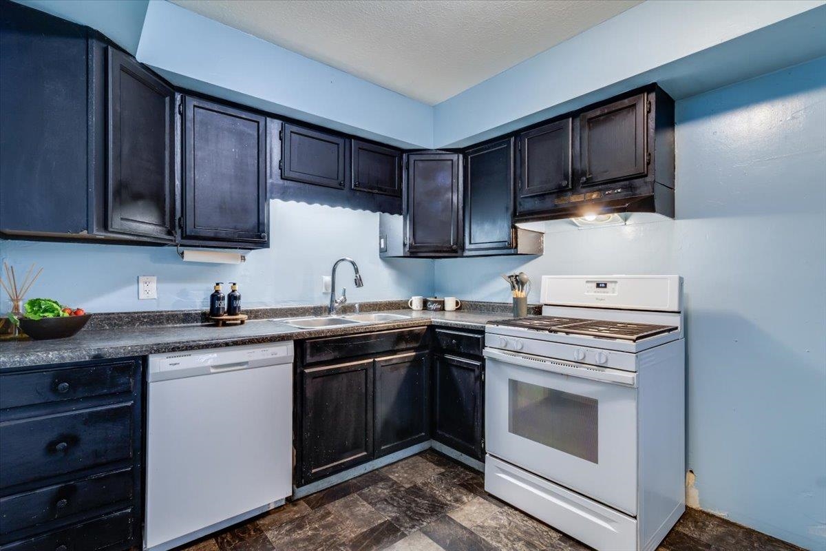 104 S Chestnut Street Douglass KS 67039