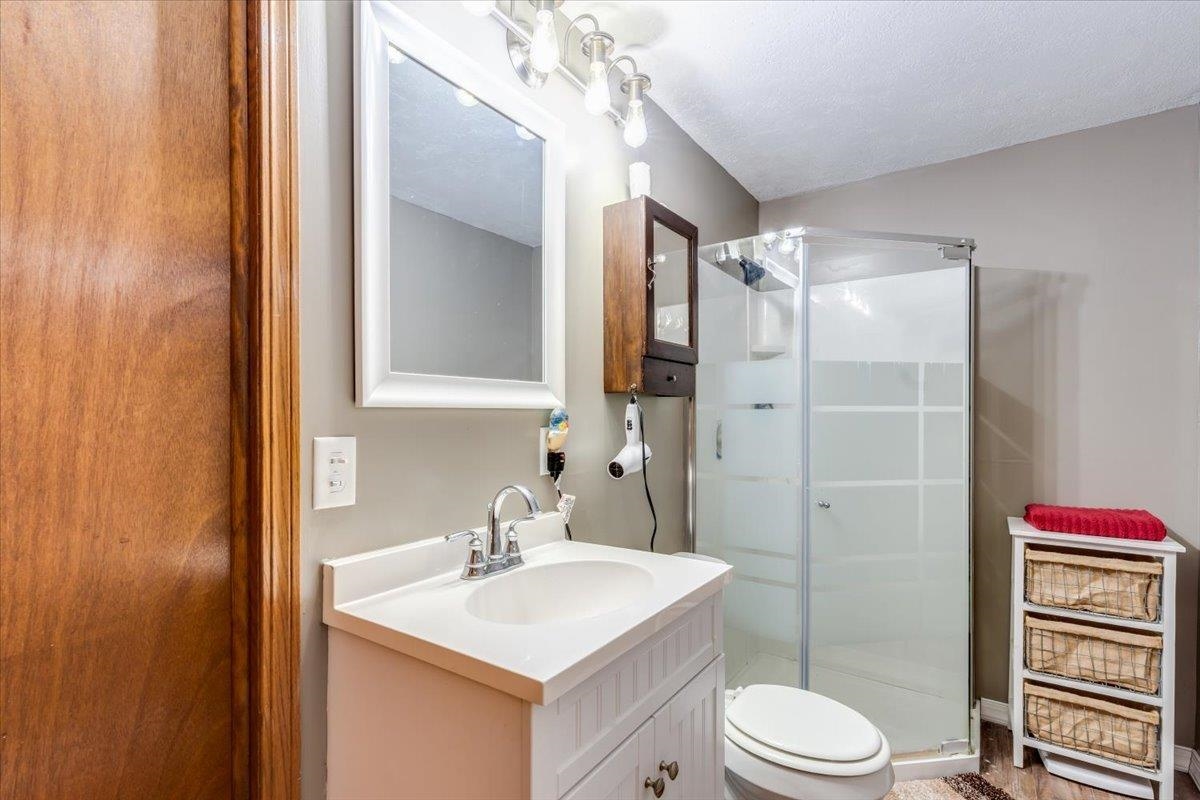 1433 N Estate Road Peck KS 67120