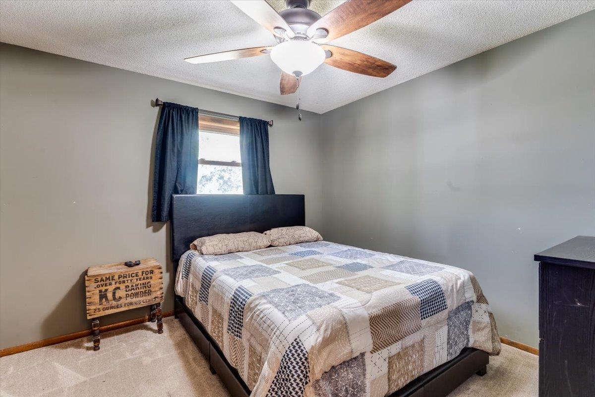 1433 N Estate Road Peck KS 67120