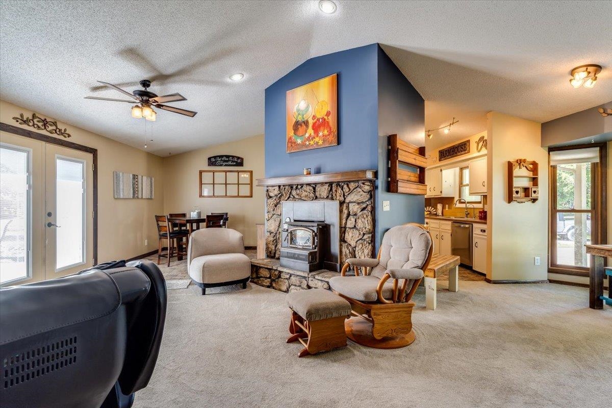 1433 N Estate Road Peck KS 67120