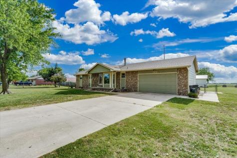 1433 N Estate Road Peck KS 67120