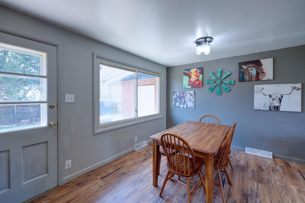 1817 E 13th Avenue Winfield KS 67156