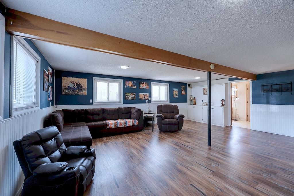1817 E 13th Avenue Winfield KS 67156