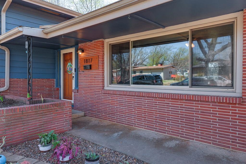 1817 E 13th Avenue Winfield KS 67156