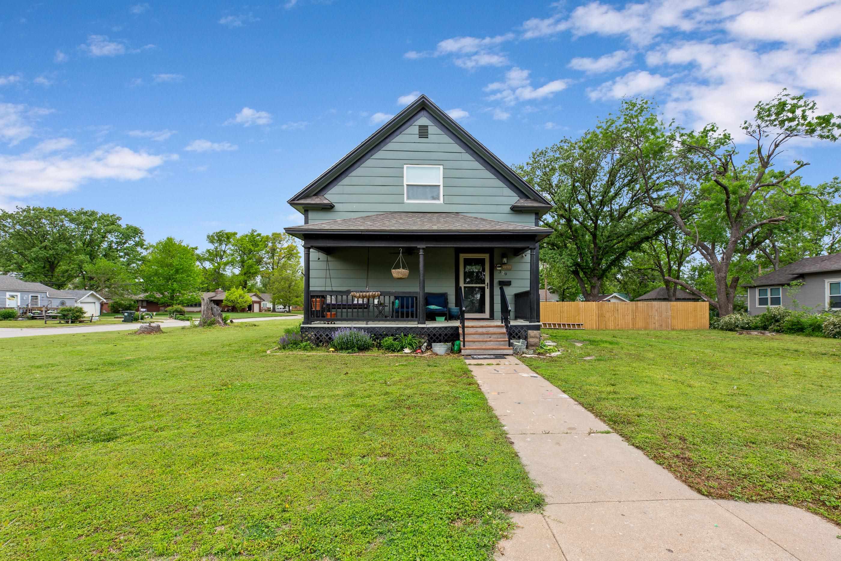 329 Pine Halstead KS 67056