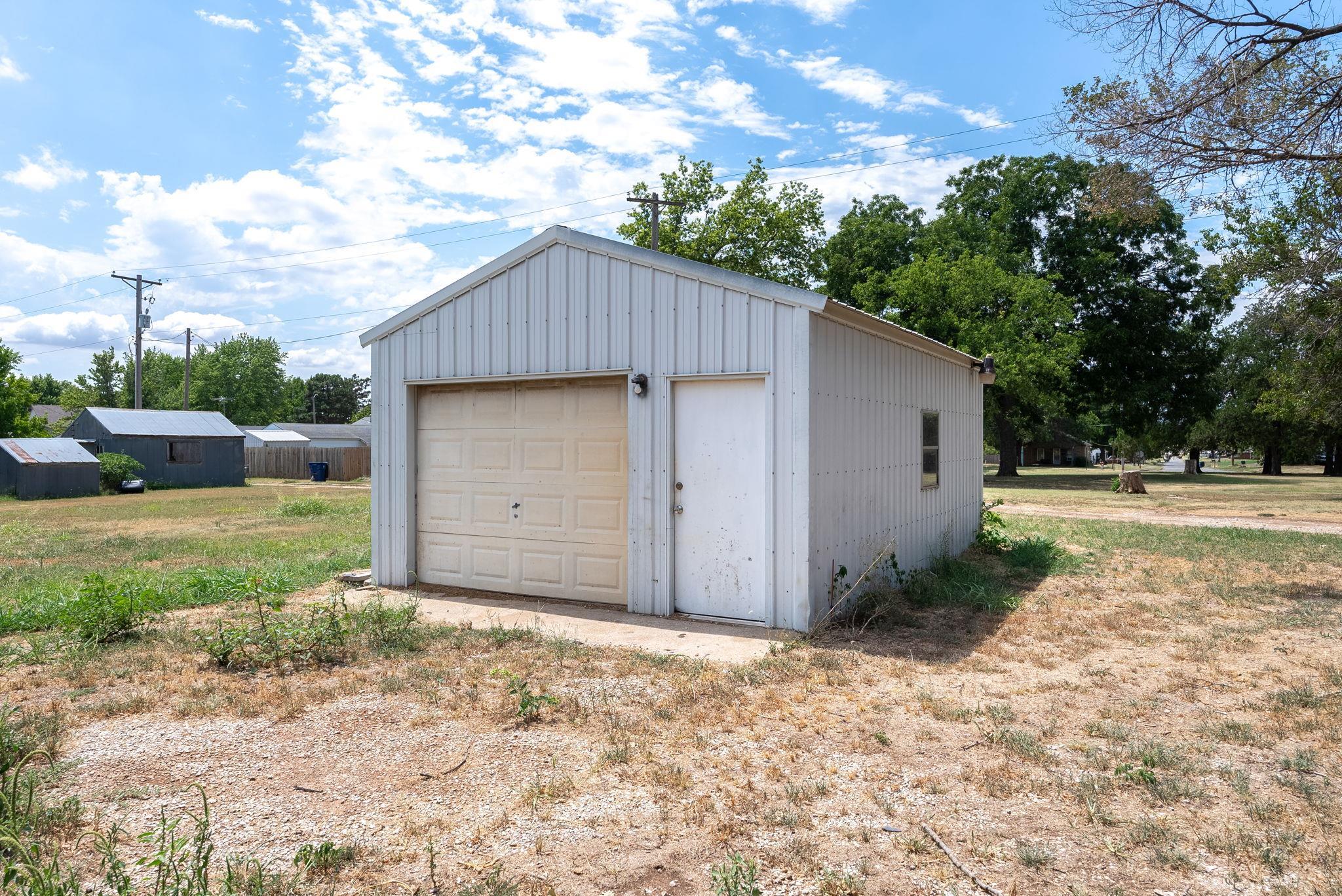 421 N Market Street Caldwell KS 67022