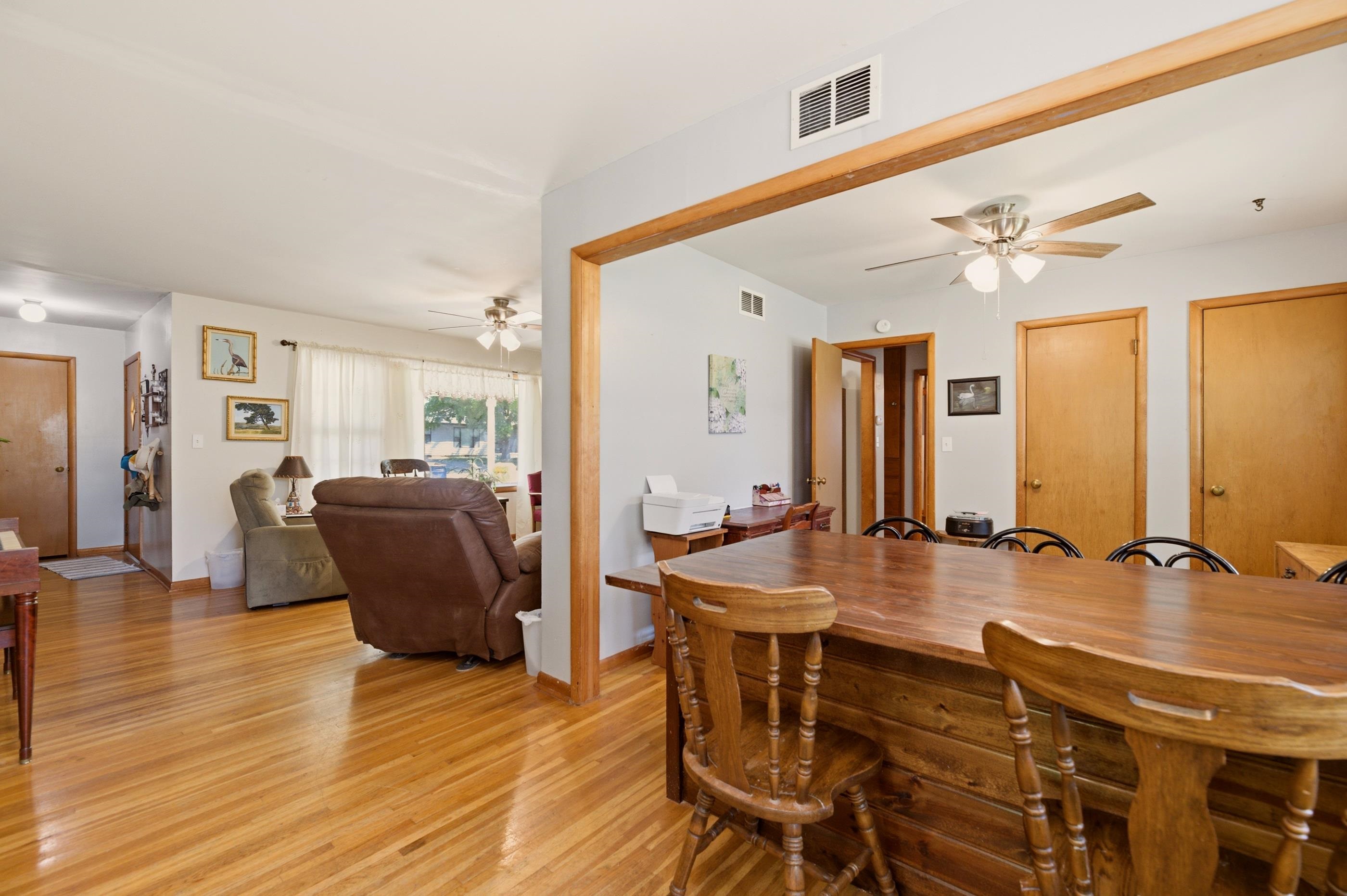 419 E 9th Avenue Belle Plaine KS 67013