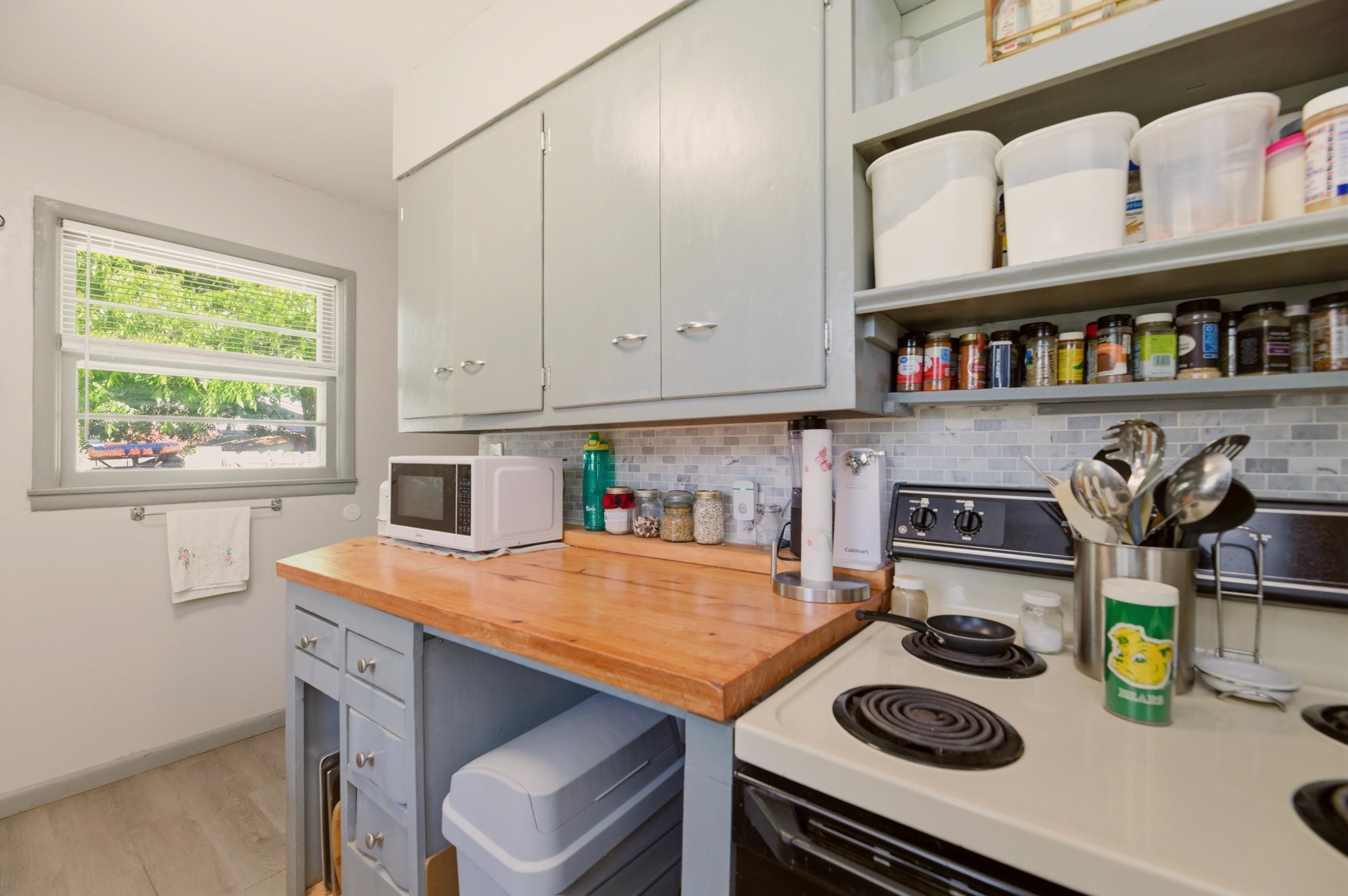 419 E 9th Avenue Belle Plaine KS 67013