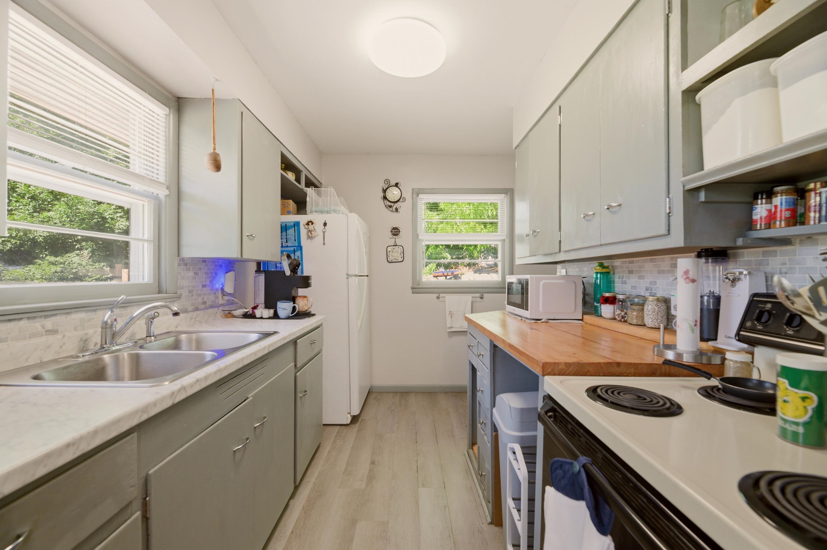 419 E 9th Avenue Belle Plaine KS 67013