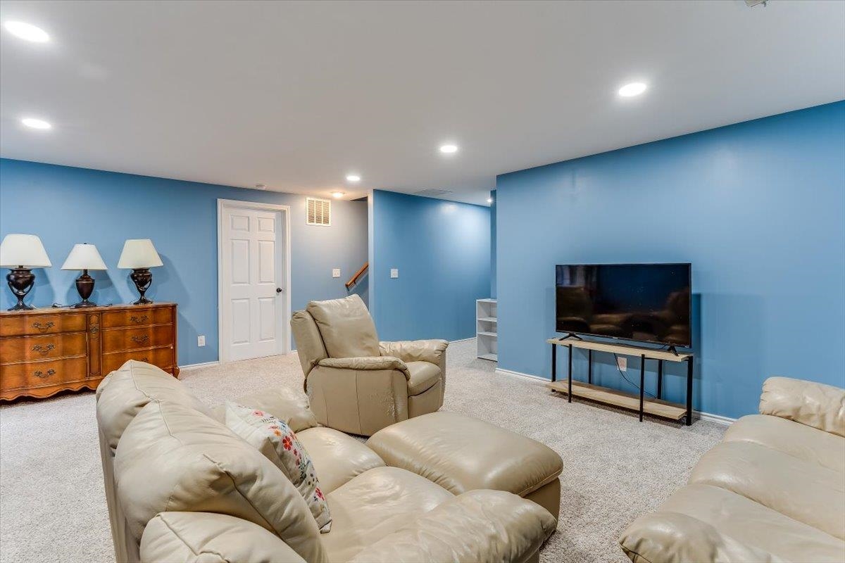 355 E Karla Avenue Haysville KS 67060