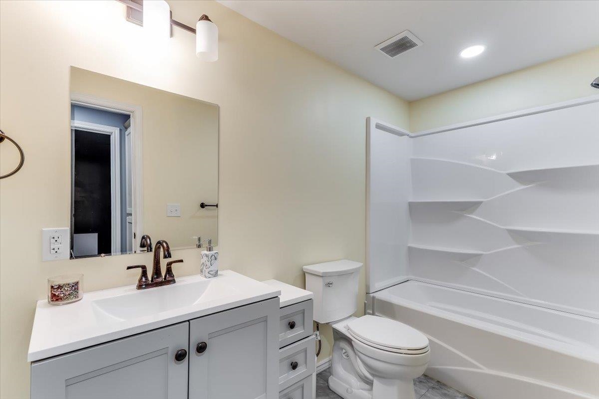 355 E Karla Avenue Haysville KS 67060