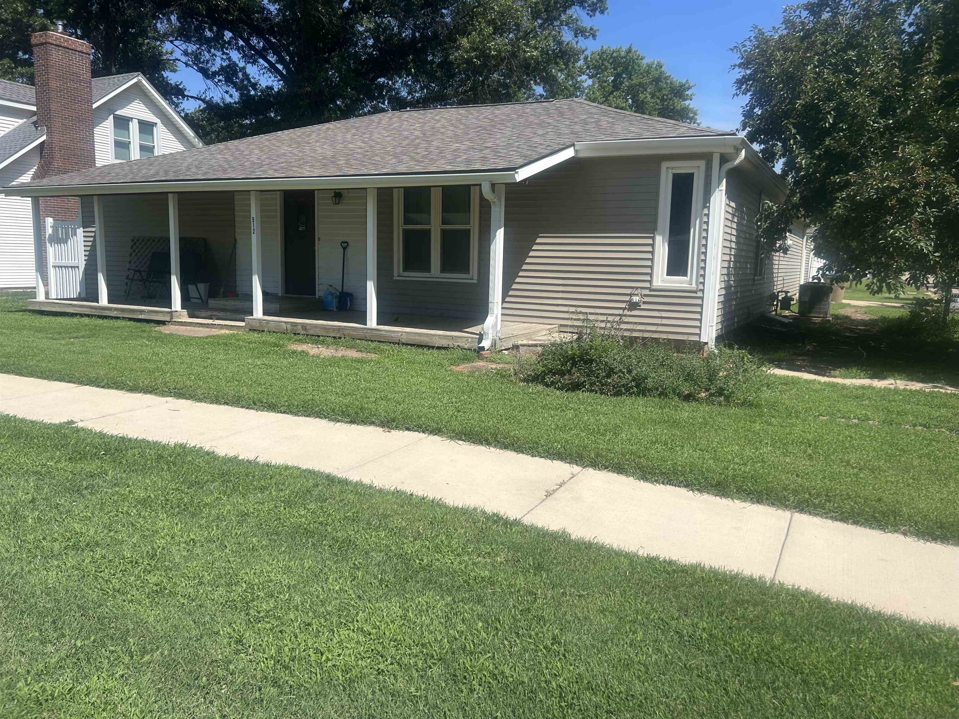 512 E Main Street Haven KS 67543