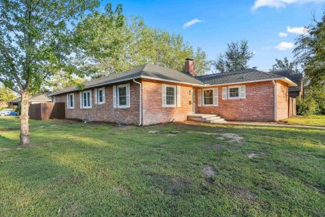 1440 N Athenian Avenue Wichita KS 67203