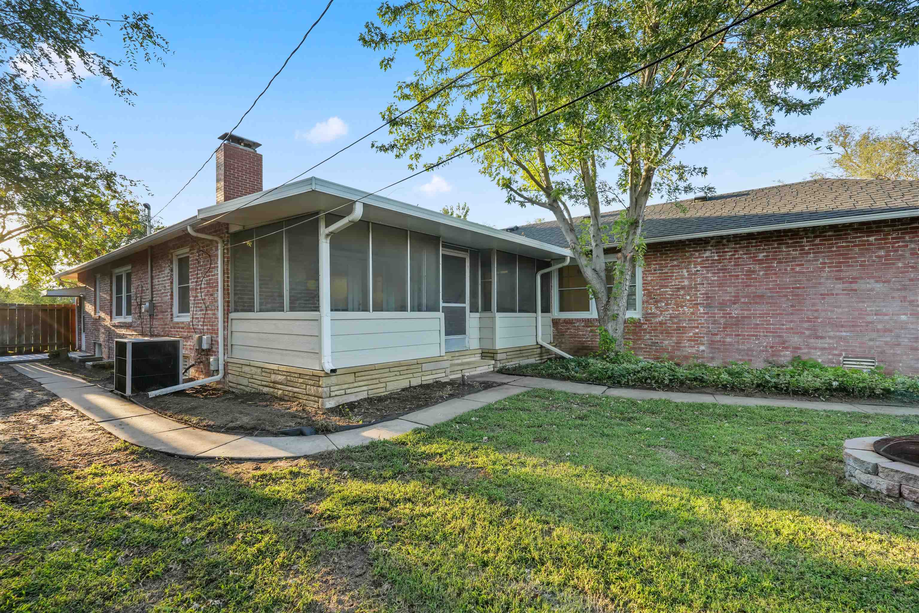 1440 N Athenian Avenue Wichita KS 67203