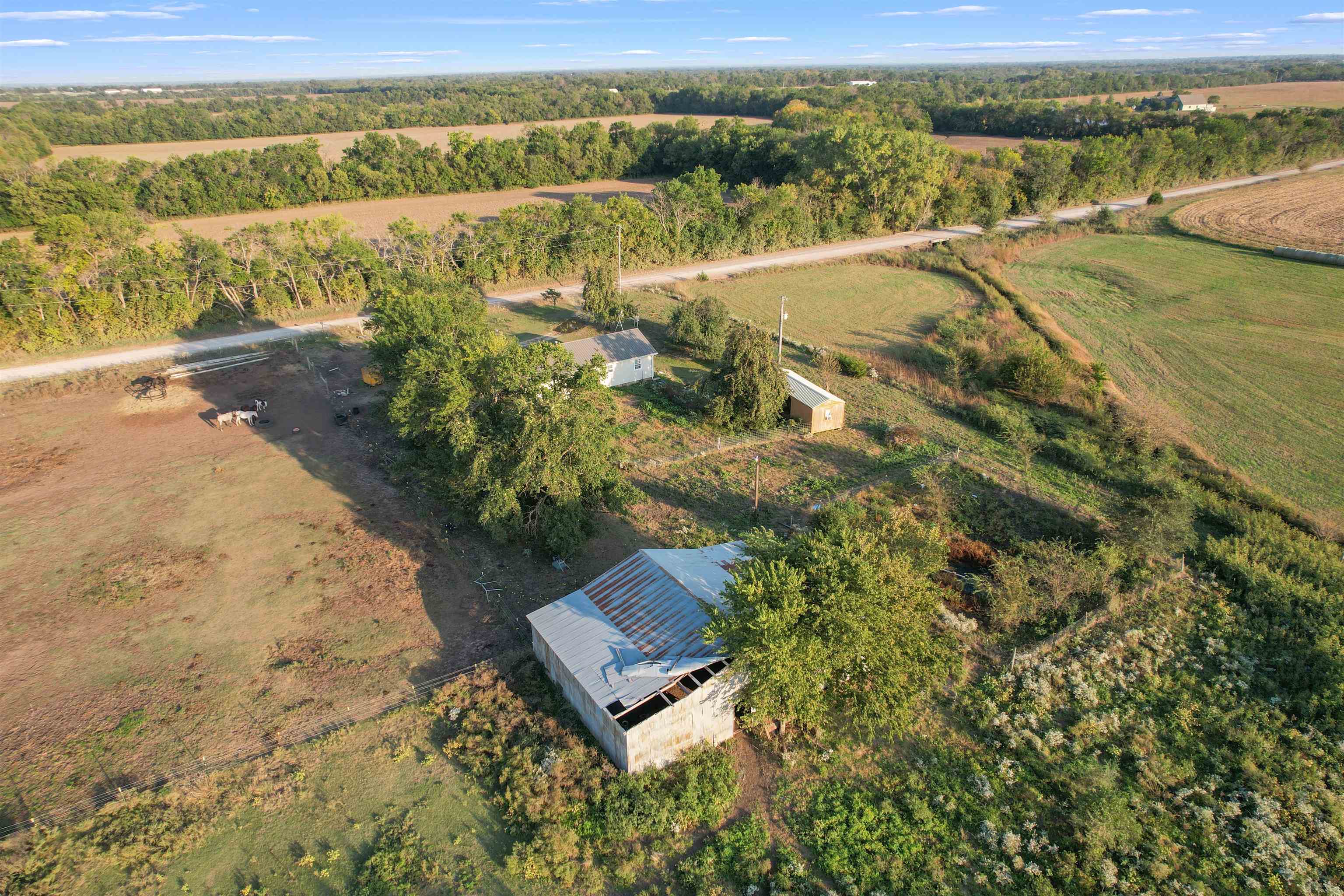4291 SW Prairie Creek Road Benton KS 67017