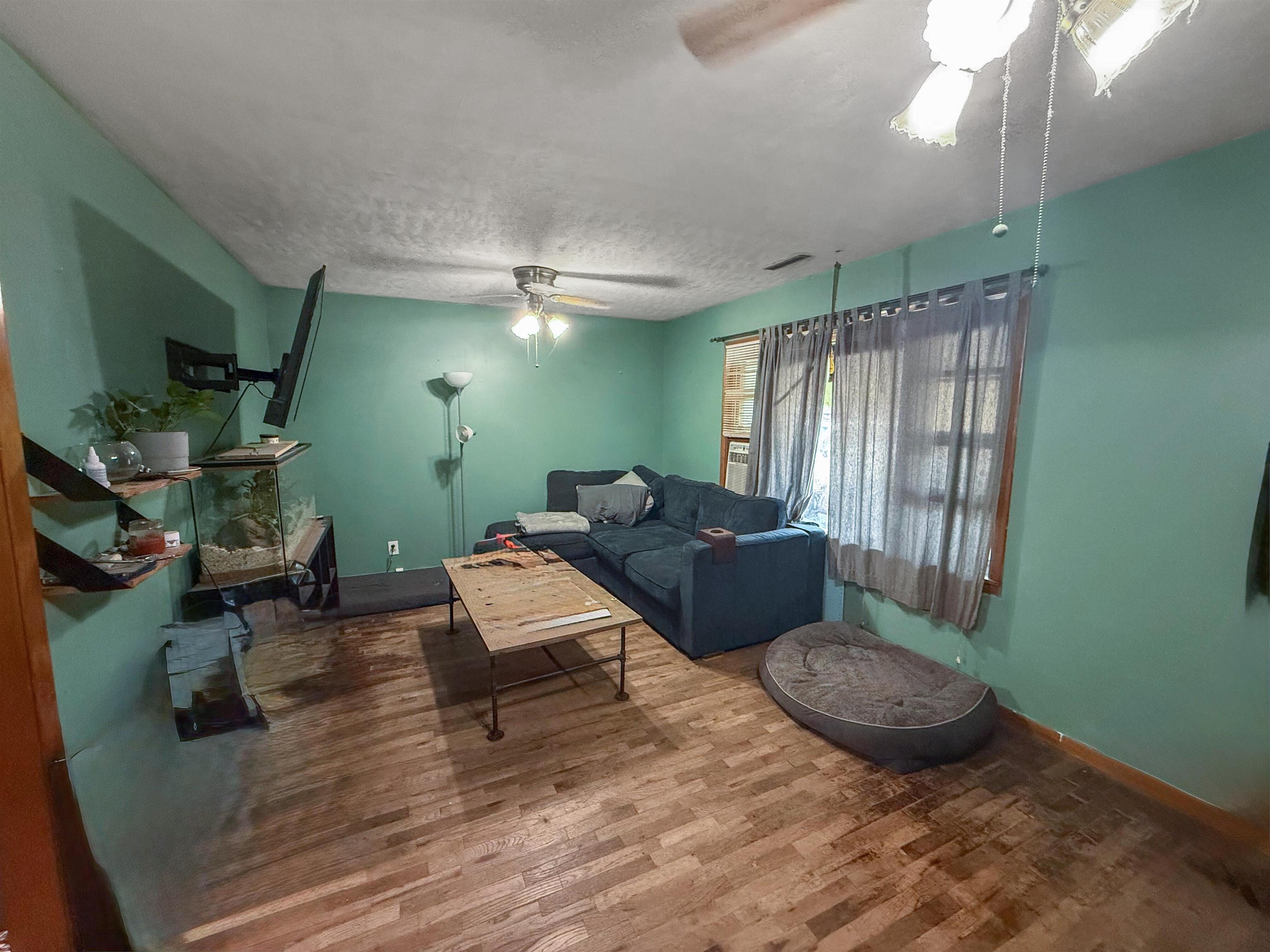 4291 SW Prairie Creek Road Benton KS 67017