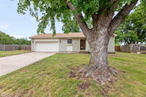 3908 S Gilda Circle Wichita KS 67215-1768