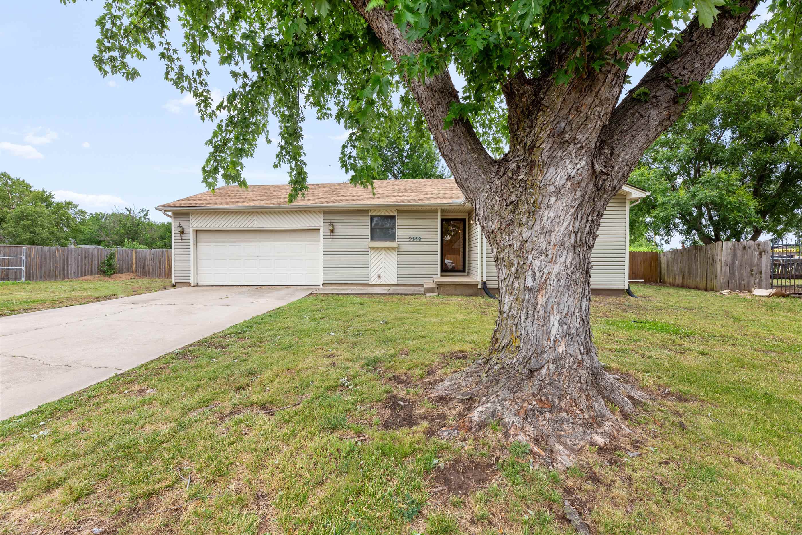 3908 S Gilda Circle Wichita KS 67215-1768