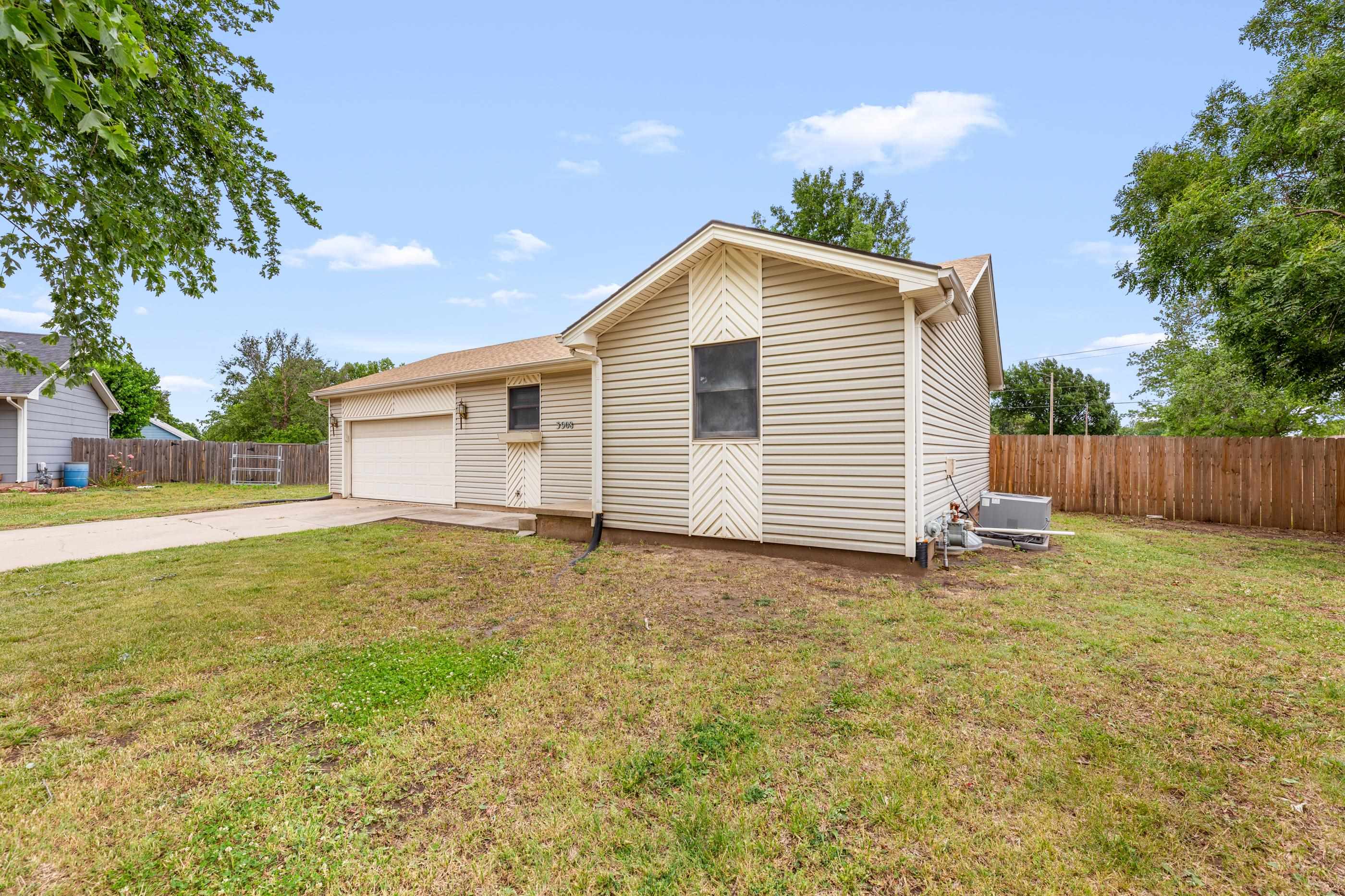 3908 S Gilda Circle Wichita KS 67215-1768