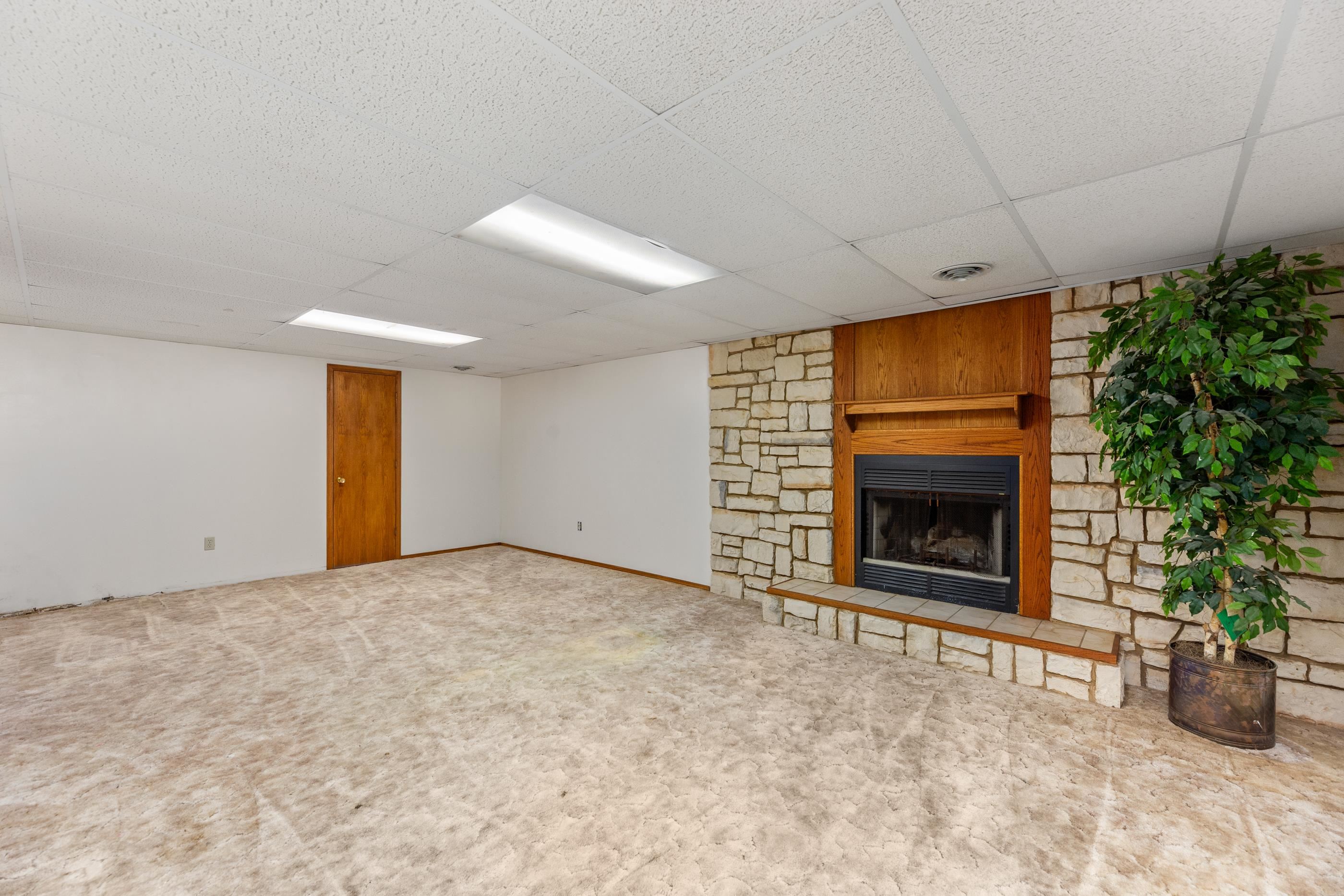 3908 S Gilda Circle Wichita KS 67215-1768