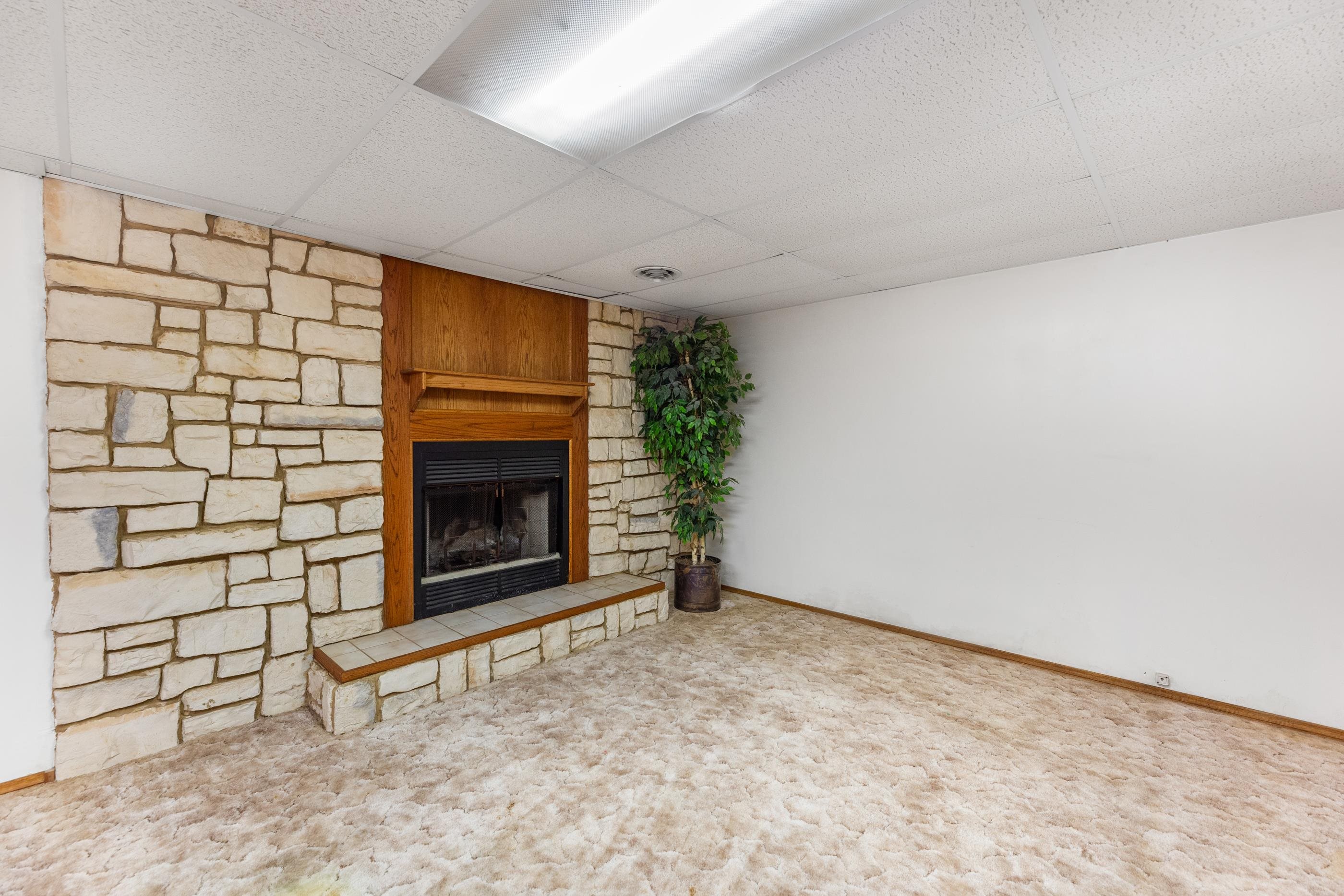 3908 S Gilda Circle Wichita KS 67215-1768
