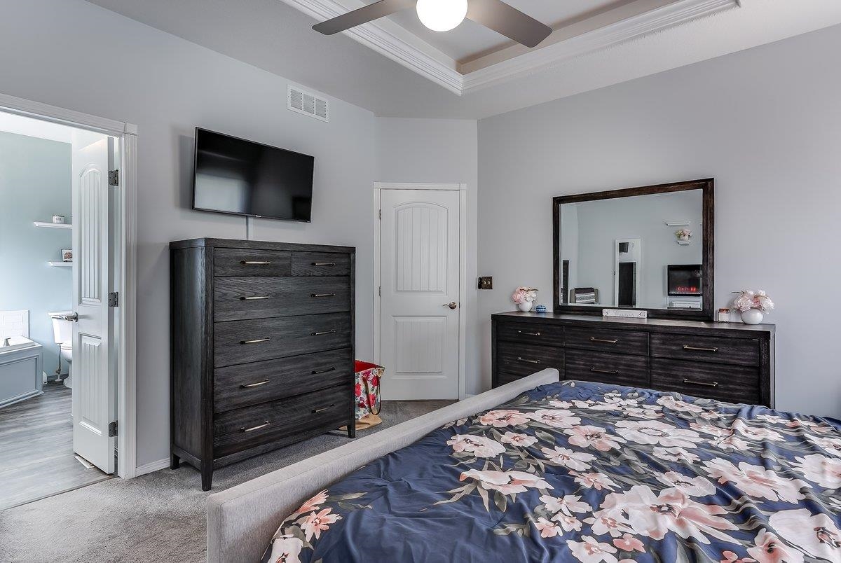 1124 N High Park Drive Derby KS 67037-7968
