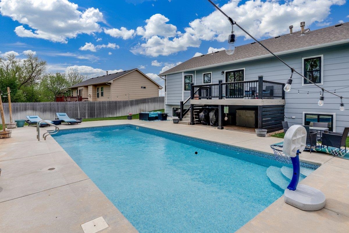 1124 N High Park Drive Derby KS 67037-7968