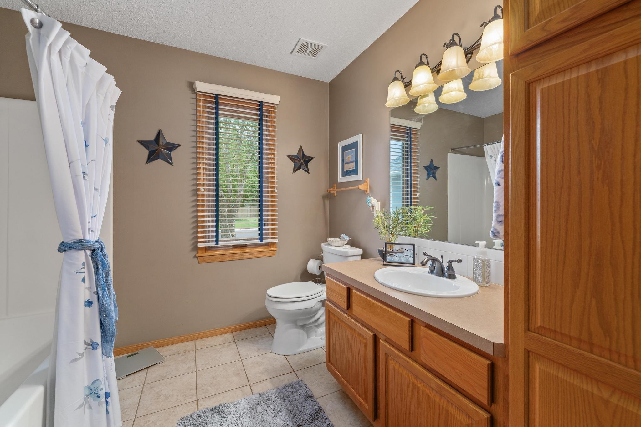 11939 W Carr Court Wichita KS 67209