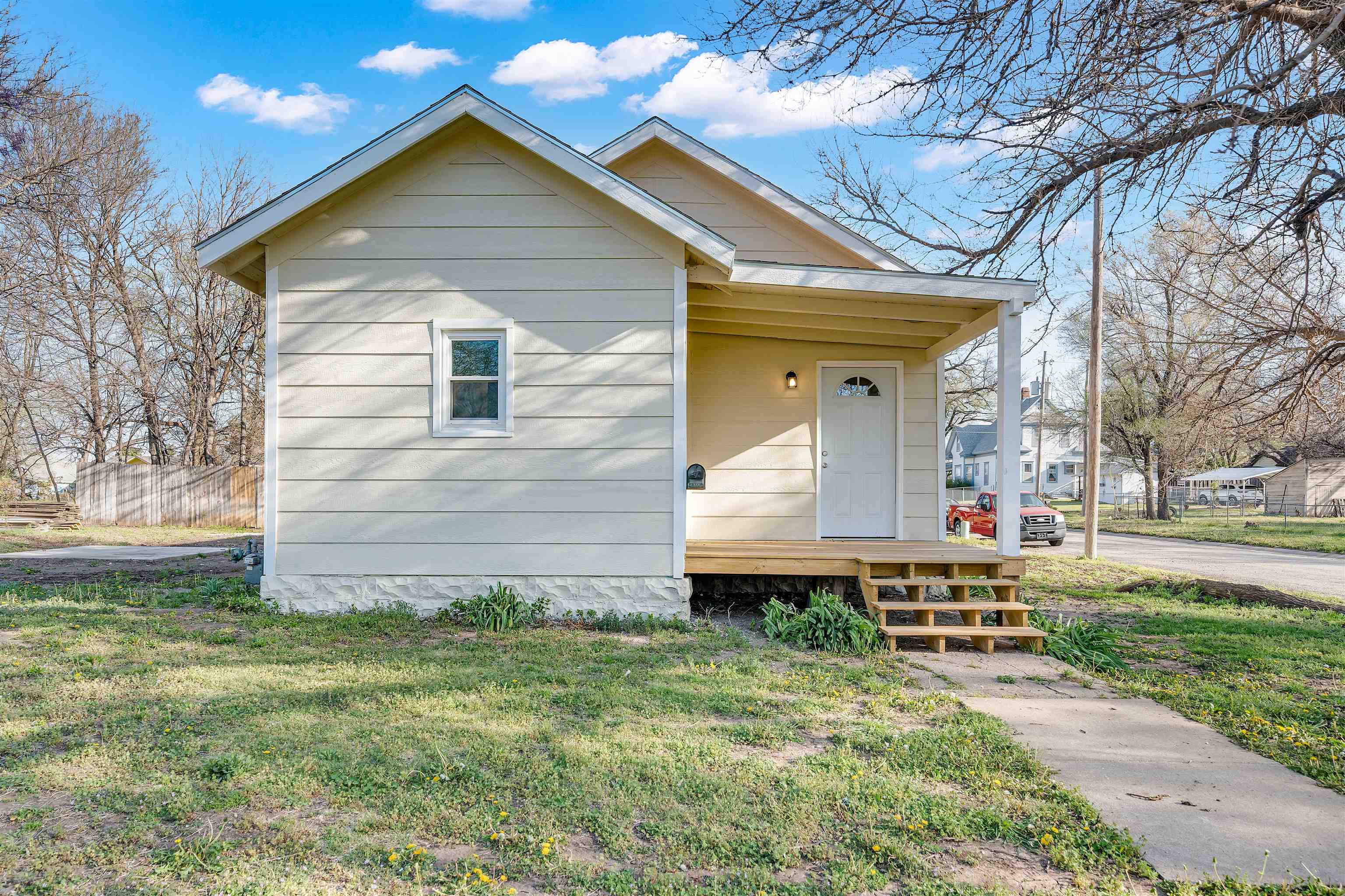 523 E 4th Street Wellington KS 67152