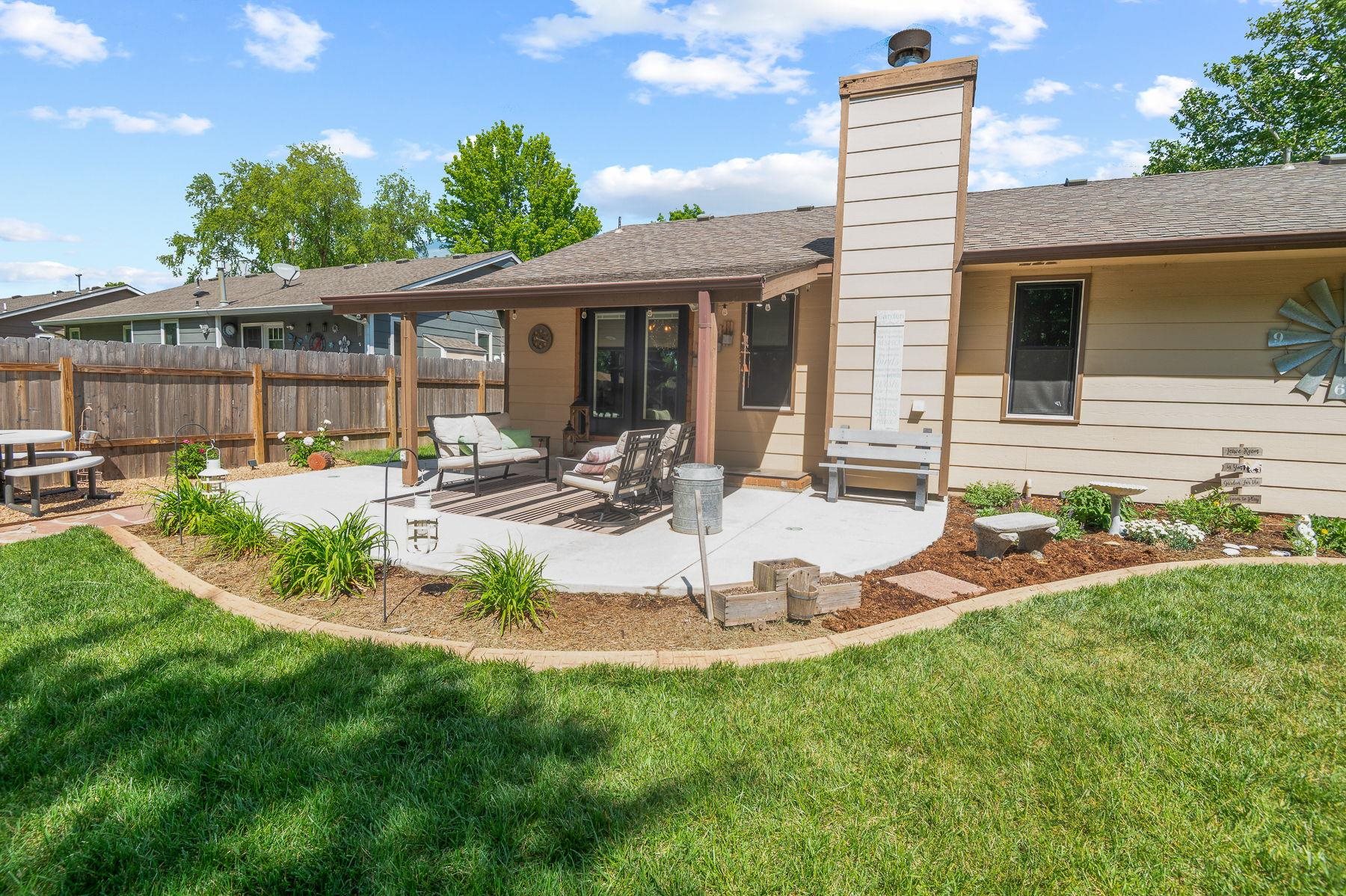 907 N Pine Grove Street Wichita KS 67212