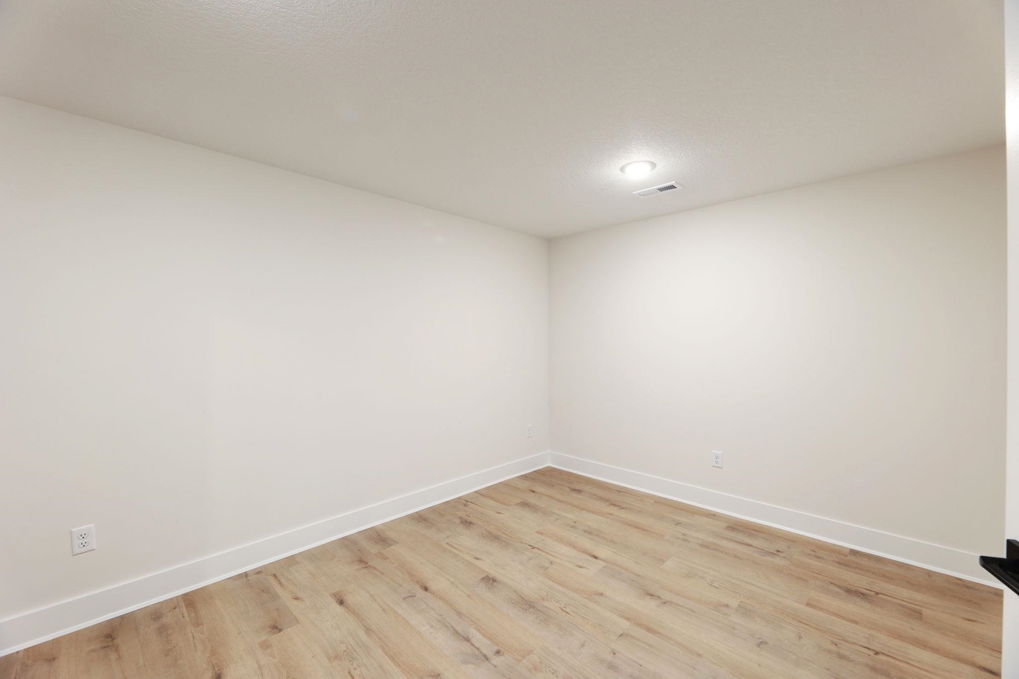 2542 N Emerald Court Andover KS 67002