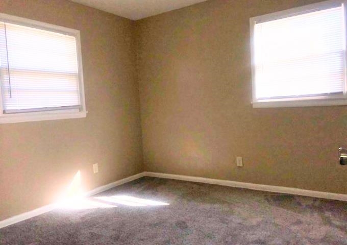 2427 W Greenfield Street Wichita KS 67217