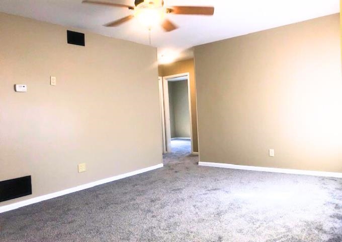 2427 W Greenfield Street Wichita KS 67217