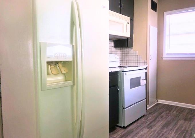 2427 W Greenfield Street Wichita KS 67217