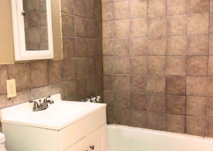 2427 W Greenfield Street Wichita KS 67217