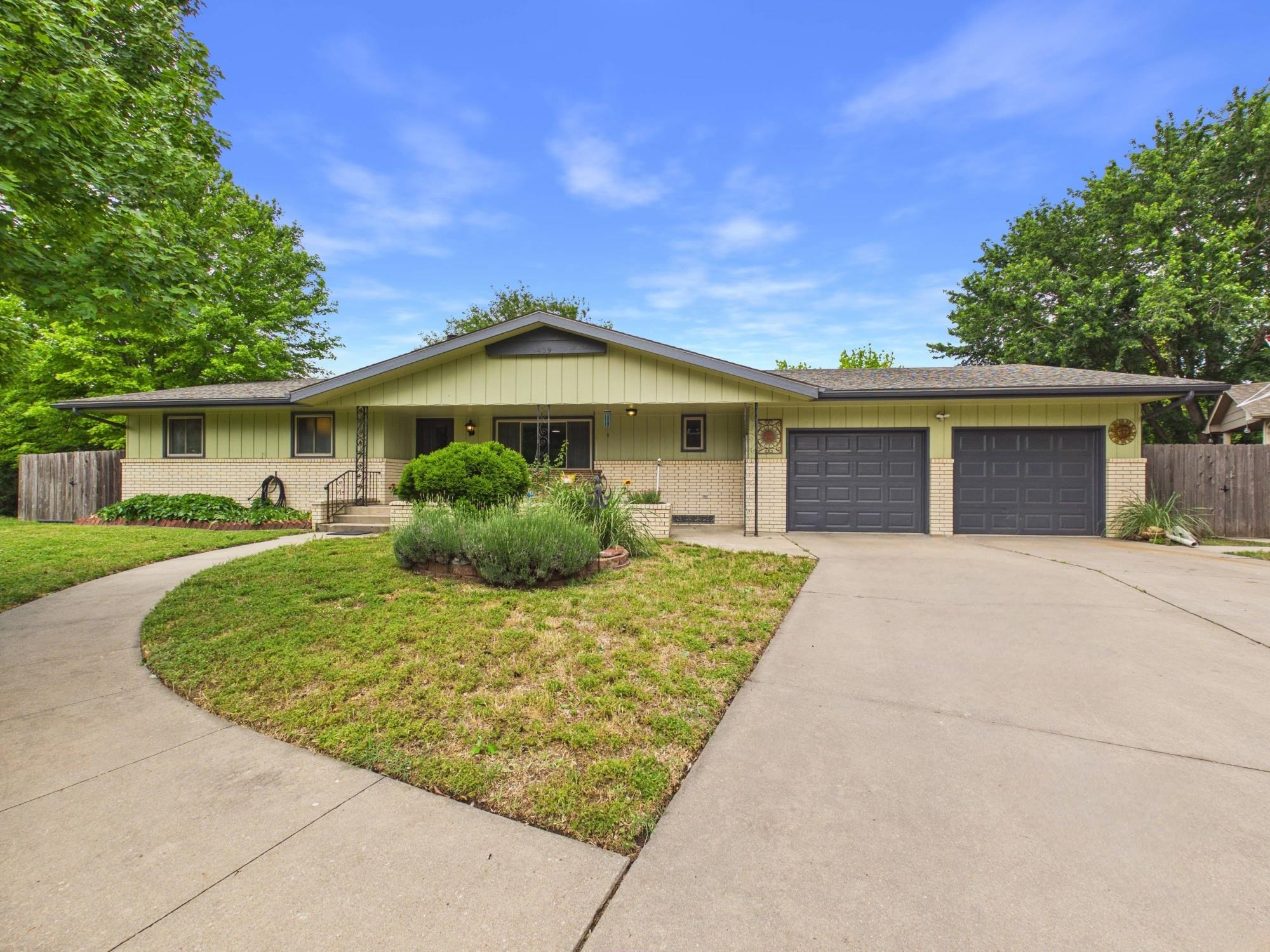 409 Sherman Drive Newton KS 67114