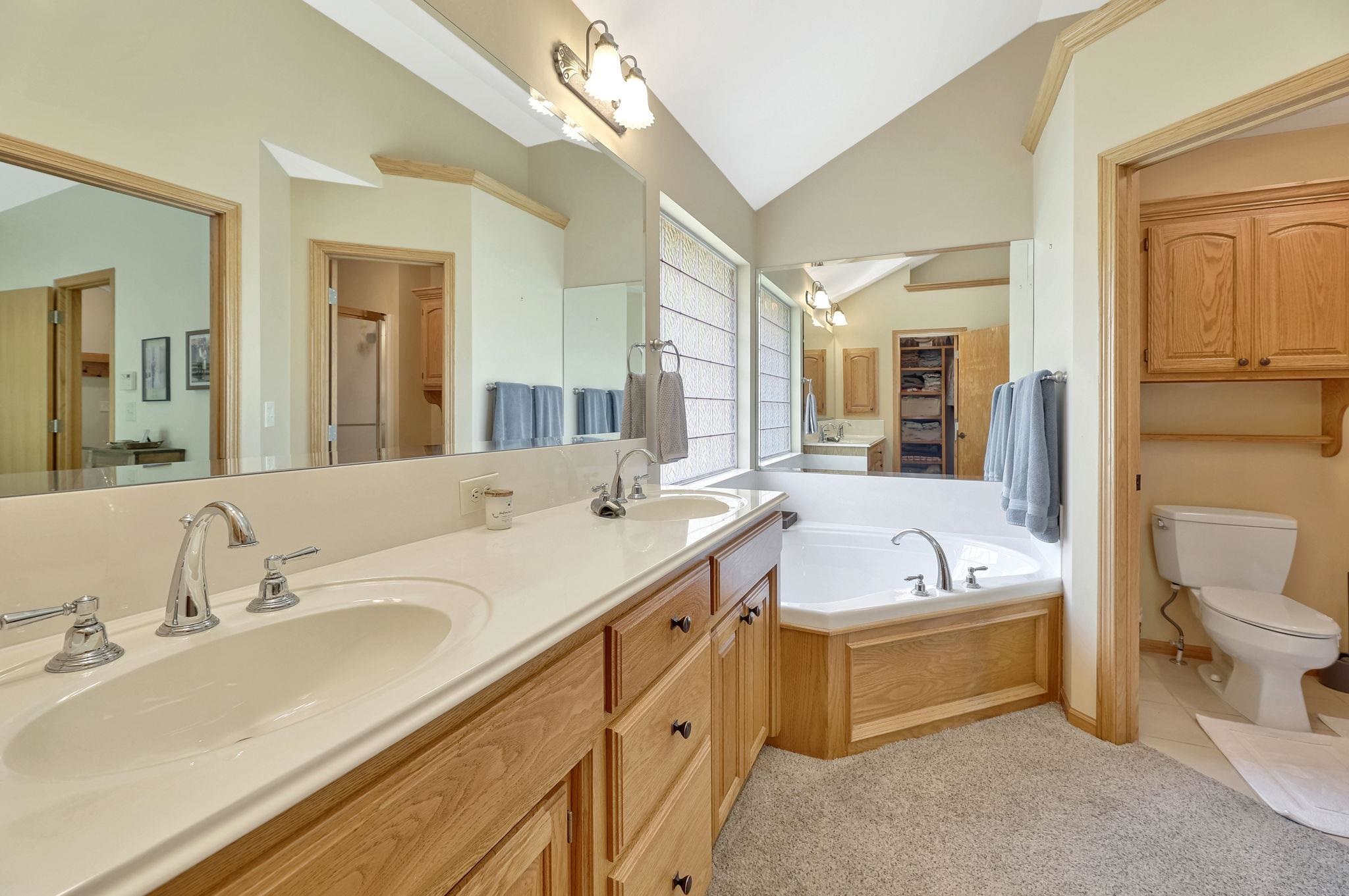 1809 E Wyndham Road Park City KS 67219