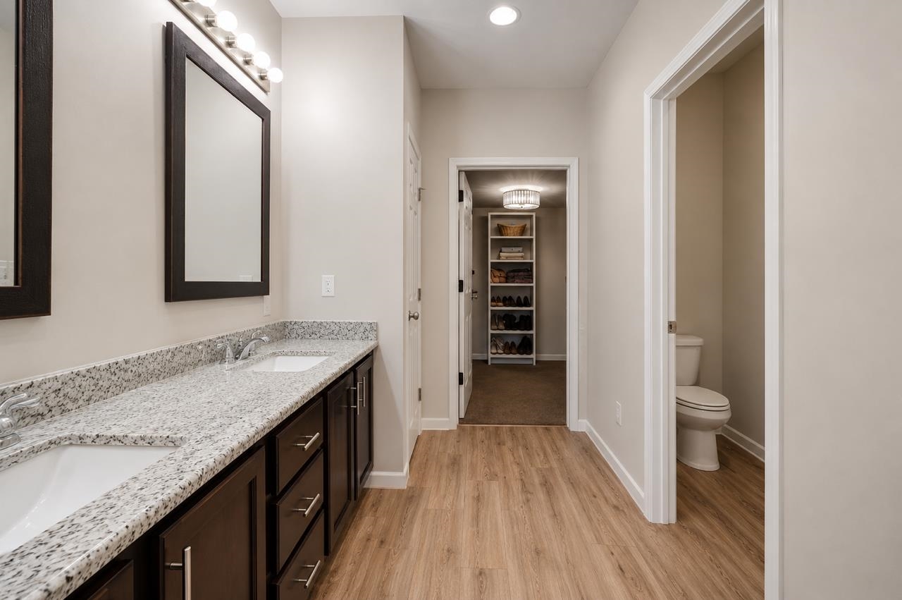 8609 E Millrun Wichita KS 67226