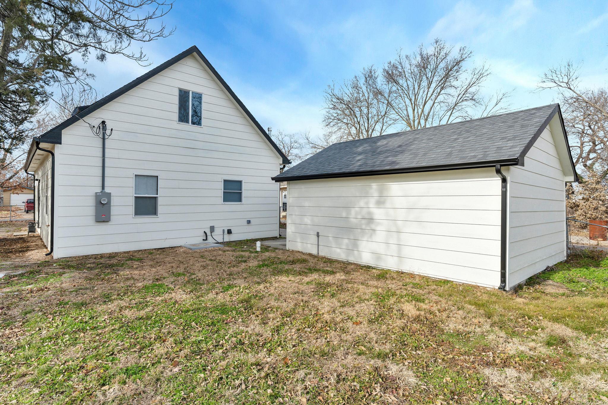 306 N Edwards Wichita KS 67203