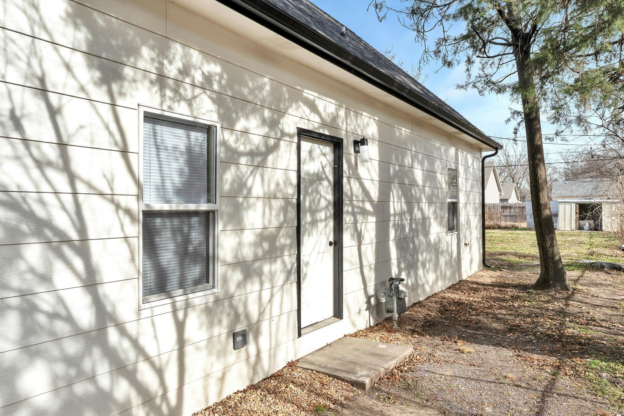 306 N Edwards Wichita KS 67203