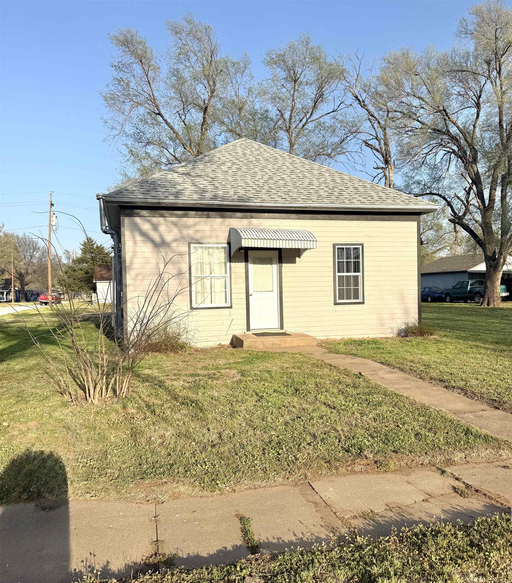401 S Lincoln Avenue Anthony KS 67003