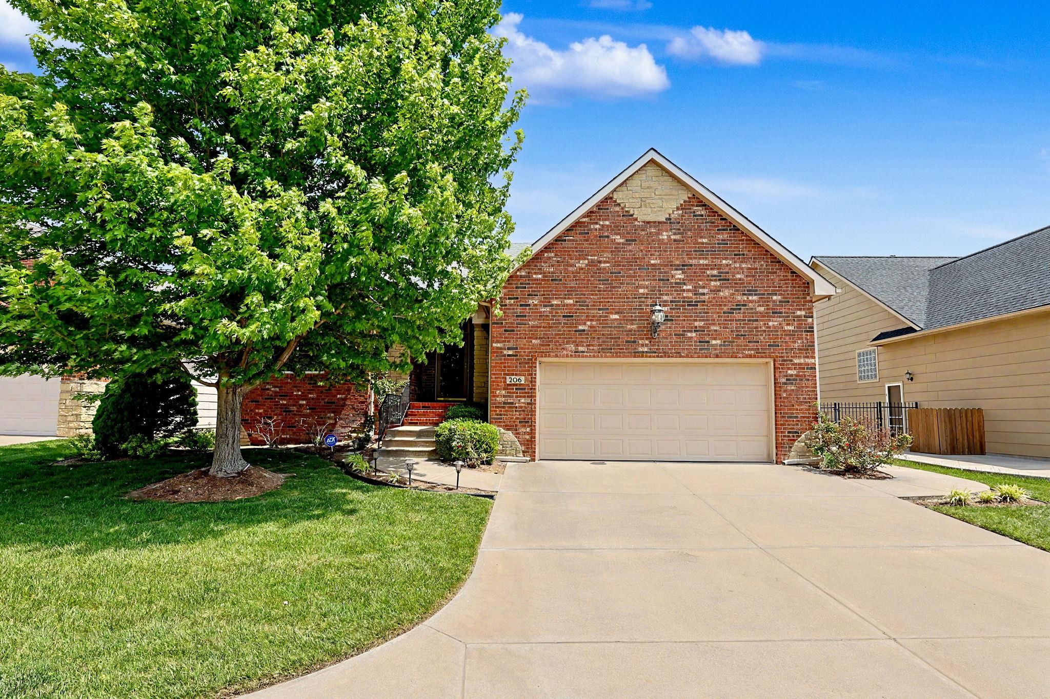 206 S Bordeulac Street Wichita KS 67230